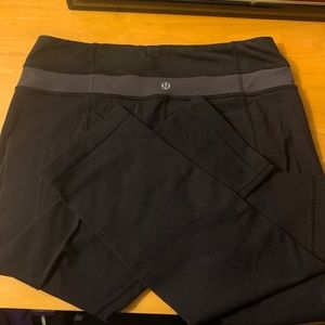 🍋 Lululemon reversible skinny groove pant Sz. 8